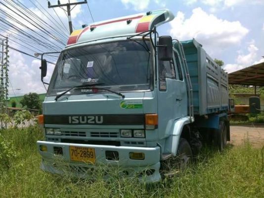 10ล้อดั้มพ์ ISUZU ROCKY 240แรงม้า ห้างแท้ ปี40 เครื่องดี คัทซีสวย ยางเต็ม เล่มพร้อมโอน ราคาต่อรองได้ สนใจติดต่อ 0872976734