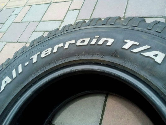 265/75R16 BF Goodrich มี 2 เส้น tel.063-286-3551 , 081-427-3941 265/75R16 BF Goodrich มี 2 เส้น tel.063-286-3551 , 081-427-3941