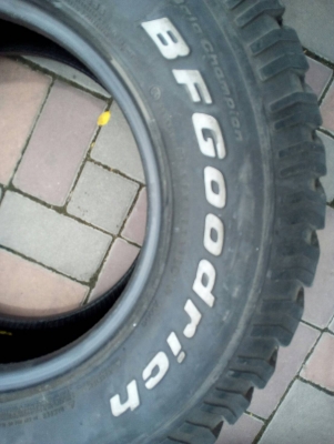265/75R16 BF Goodrich มี 2 เส้น tel.063-286-3551 , 081-427-3941 265/75R16 BF Goodrich มี 2 เส้น tel.063-286-3551 , 081-427-3941