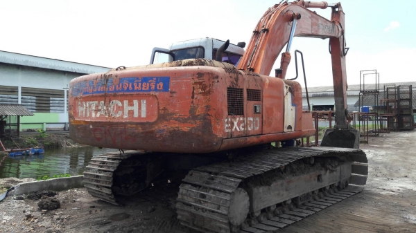 รถขุดEX200-2 เดิมๆสภาพดี ไฟฟ้าตัด ช่วงล่างสวย รถทำงานอยู่