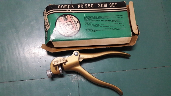 ขายคัดคองเลื่อยS0MIC PROFESSIONAL Made in Japan.งานใหม่เก่าเก็บ