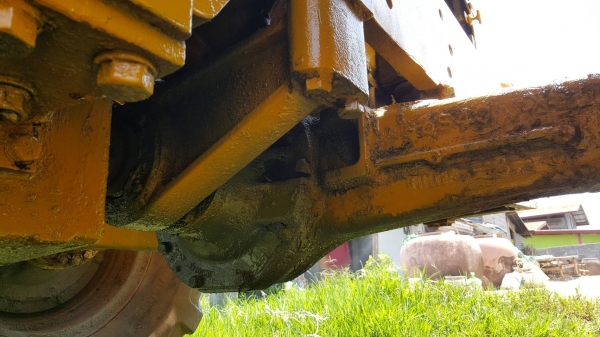 ขาย รถตัก CAT 910 สภาพพร้อมใช้งาน ต่อแขนเรียบร้อย เครื่องดี เกียร์ดี ปั้มดี ราคาต่อรองได้ครับ