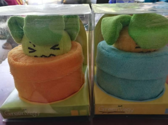 23 ตัว 600 บ. ส่งฟรี083-2000058  LINE ID: line832923 ต้นไม้ประดิษ ฐ์แบบปั้มลมจากกระถางทำให้ใบที่เหวี่ยงกางใบออกสวยๆ
