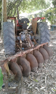 ขายรถไถ MASSY2เพลา 390 สภาพพร้อมไช้