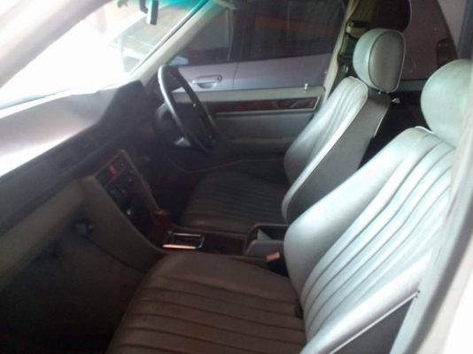 Benz E200 96 เครื่อง2J แก๊สขายตามสภาพ อ่านรายละเอียด