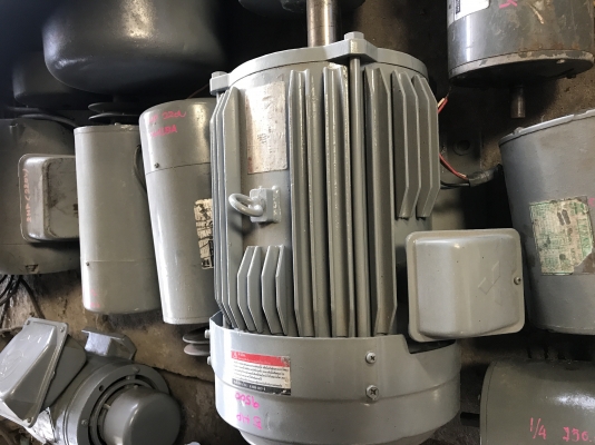 ขายมอเตอร์ 5 แรง ไฟ 220 v. Mitsubishi