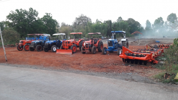 ขายครับทุกคันสนใจรุ่นใหนสอบถามกันได้ครับ0868026494