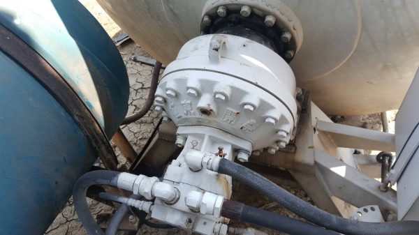 ขายโม่ปูน เก่านอกขนาด 2.5 คิว สำหรับรถบรรทุกไซค์6ล้อกลาง ขายราคา200,000 บาท พร้อมส่งถึงกลุ่ม จังหวัดภาคเหนือ สนใจ 0818833166 ขายโม่ปูน เก่านอกขนาด 2.5 คิว สำหรับรถบรรทุกไซค์6ล้อกลาง ขายราคา200,000 บาท พร้อมส่งถึงกลุ่ม จังหวัดภาคเหนือ สนใจ 0818833166