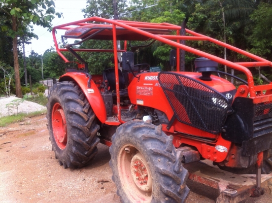 KUBOTA M9540 อุปกรณ์3ชิ้น เอกสารเล่มทะเบียน รถสวย พร้อมใช้งาน ราคาต่อรองได้ สนใจติดต่อ 0872976734