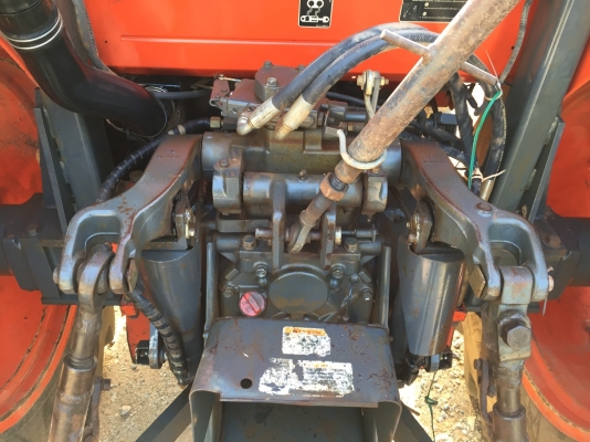 KUBOTA M9540 อุปกรณ์3ชิ้น เอกสารเล่มทะเบียน รถสวย พร้อมใช้งาน ราคาต่อรองได้ สนใจติดต่อ 0872976734