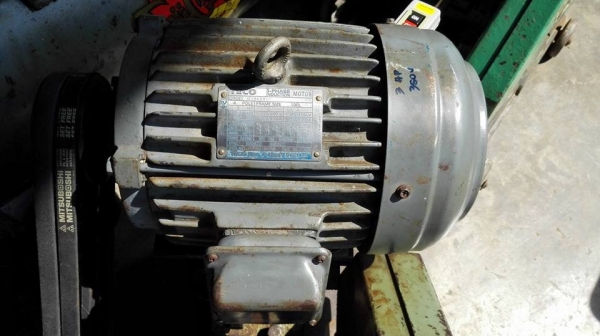 ** SOLD ** ตัดไฟเบอร์ WINNER เข้าใหม่ 2 ตัว ไฟ 380V พร้อมใช้งาน