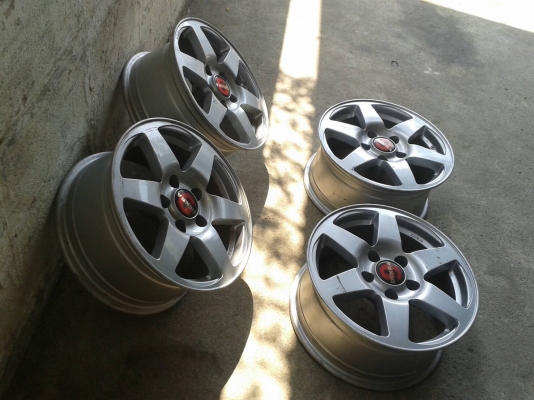 ขอบ15นิ้ว5รู114 ชุดนี้ ราคา 5900 บาท ขอบ15นิ้ว5รู114 ชุดนี้ ราคา 5900 บาท