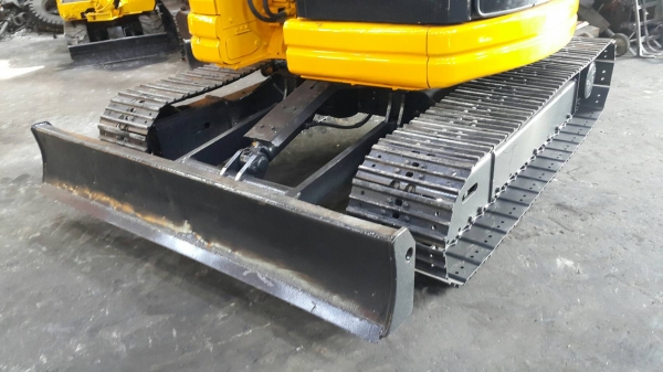 ขาย รถขุด KOMATSU รุ่น PC50UU-2- มือสองญี่ปุ่น แทรกเหล็ก สลัก บูทเอวแน่น 100\% พร้อมหัวเก๋ง มีไลน์กระแทก สำหรับใส่หัวกระแทกได้ คอนโทรลสั้น ทำงานคล่องต้ว ท้ายกลม บูมสไลด์ มือถือ/LINE ID : 0818753444 ขาย รถขุด KOMATSU รุ่น PC50UU-2- มือสองญี่ปุ่น แทรกเหล็ก สลัก บูทเอวแน่น 100\% พร้อมหัวเก๋ง มีไลน์กระแทก สำหรับใส่หัวกระแทกได้ คอนโทรลสั้น ทำงานคล่องต้ว ท้ายกลม บูมสไลด์ มือถือ/LINE ID : 0818753444