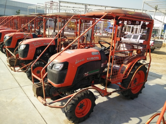 ตัวเล็กยอดนิยม B2440 รถดีสวยๆใช้งานได้ รีบซื้อรีบจองก่อนของหมดกันนะครับ