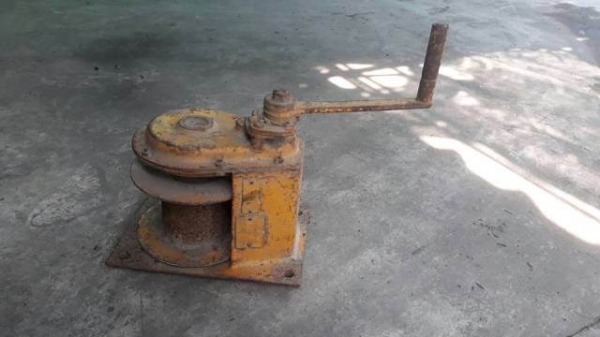 ลอกมือถือ ขนาด 3 ตัน เก่าญี่ปุ่นแท้