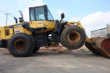 ขายรถตักล้อยาง KOMATSU WA380-6 (สภาพดี ราคาถูกถูก)