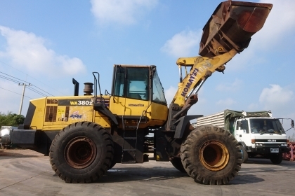ขายรถตักล้อยาง KOMATSU WA380-6 (สภาพดี ราคาถูกถูก)