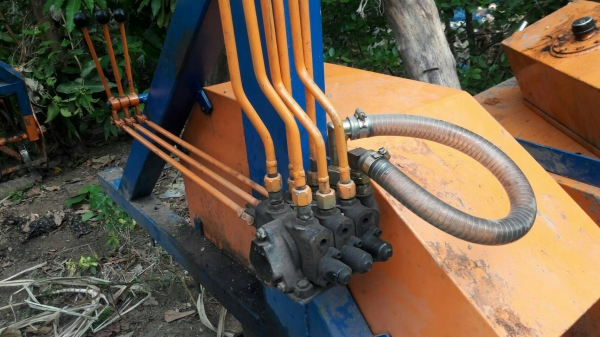 คีบอ้อยใส่47-50-60แรงอุปกรณ์ครบ