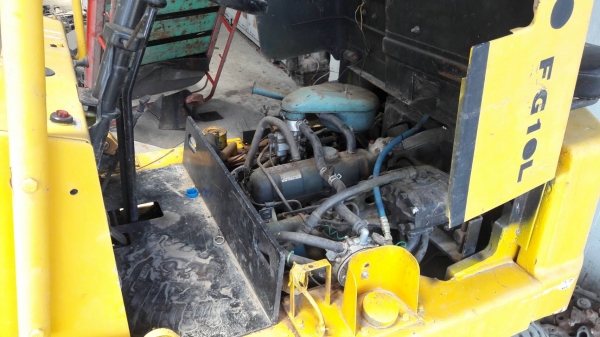 ขาย!! รถโฟล์คลิฟต์ 1ตัน เครื่องเบนซิน ติดแก็ส ขาย!! รถโฟล์คลิฟต์ 1ตัน เครื่องเบนซิน ติดแก็ส