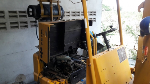 ขาย!! รถโฟล์คลิฟต์ 1ตัน เครื่องเบนซิน ติดแก็ส ขาย!! รถโฟล์คลิฟต์ 1ตัน เครื่องเบนซิน ติดแก็ส