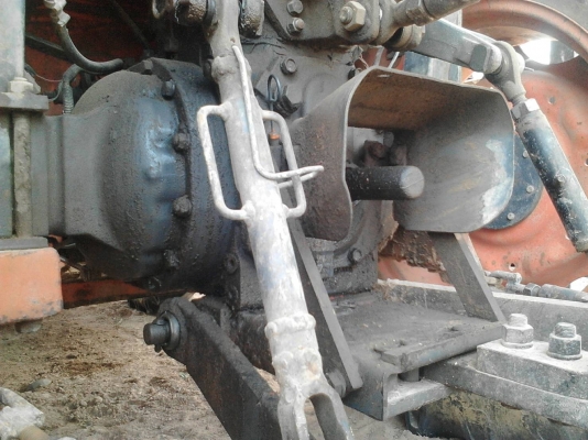 รถไถ M 5000 อุปกร 2 ชิ้น ปี 2551 รถมือเดียว ป้ายแดง พร้อมใช้งาน ราคา 240000 บาท ติดต่อทีเบอร์ 098 668-3479 -094 283-9369 คุณ สิทธิ์