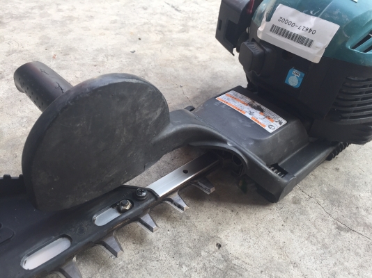 ขายเลื่อยตัดแต่งใบไม้ MAKITA เก่าญี่ปุ่น