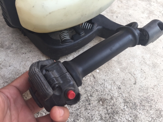 ขายเลื่อยตัดแต่งใบไม้ MAKITA เก่าญี่ปุ่น