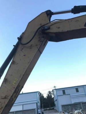 CAT 320D
