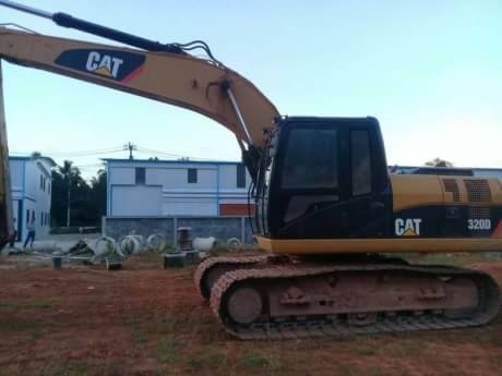 CAT 320D CAT 320D