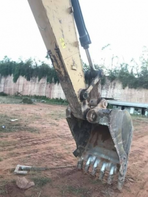 CAT 320D