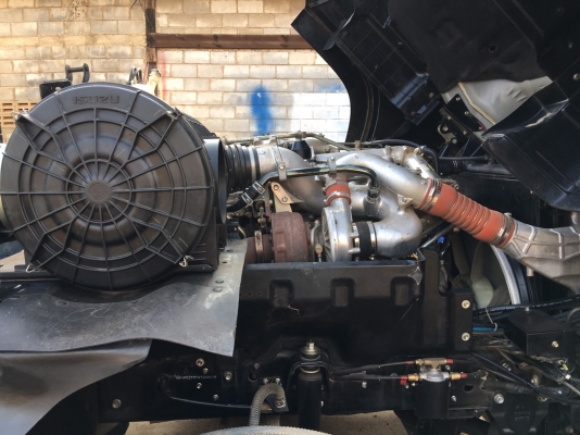 ขาย อีซูซุ360 ปี56 แม่-ลูก22ล้อ สภาพสวยพร้อมใช้คับ