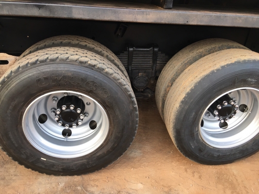 ขาย อีซูซุ360 ปี56 แม่-ลูก22ล้อ สภาพสวยพร้อมใช้คับ