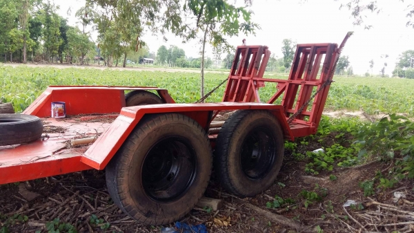 ขายรถเกี่ยวข้าว พร้อมเทรนเลอร์