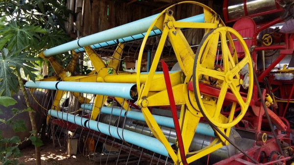 ขายรถเกี่ยวข้าว พร้อมเทรนเลอร์