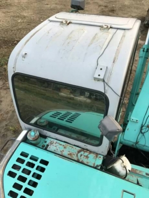 KOBELCO SK135SR YY03 KOBELCO SK135SR YY03