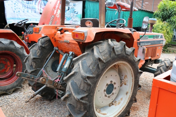 สามย่านแทรคเตอร์ ขายรถไถ KUBOTA L1-33 2เพลา 33แรง ราคา 110,000 มีรถขนส่งบริการขนส่งทั่วไทย ร้านสามย่านแทรคเตอร์ อ.แกลง จ.ระยอง 0897489639,0818618678,0899347475 https://www.facebook.com/DC-Tractor-Rayong-3071545327?/shop? id line=0897489639 id line=08186 สามย่านแทรคเตอร์ ขายรถไถ KUBOTA L1-33 2เพลา 33แรง ราคา 110,000 มีรถขนส่งบริการขนส่งทั่วไทย ร้านสามย่านแทรคเตอร์ อ.แกลง จ.ระยอง 0897489639,0818618678,0899347475 https://www.facebook.com/DC-Tractor-Rayong-3071545327?/shop? id line=0897489639 id line=08186