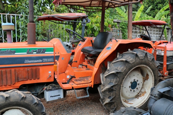 สามย่านแทรคเตอร์ ขายรถไถ KUBOTA L1-33 2เพลา 33แรง ราคา 110,000 มีรถขนส่งบริการขนส่งทั่วไทย ร้านสามย่านแทรคเตอร์ อ.แกลง จ.ระยอง 0897489639,0818618678,0899347475 https://www.facebook.com/DC-Tractor-Rayong-3071545327?/shop? id line=0897489639 id line=08186 สามย่านแทรคเตอร์ ขายรถไถ KUBOTA L1-33 2เพลา 33แรง ราคา 110,000 มีรถขนส่งบริการขนส่งทั่วไทย ร้านสามย่านแทรคเตอร์ อ.แกลง จ.ระยอง 0897489639,0818618678,0899347475 https://www.facebook.com/DC-Tractor-Rayong-3071545327?/shop? id line=0897489639 id line=08186