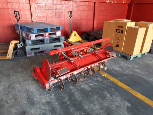 ตัวนี้ โรตารี่ ติดรถไถ จัดส่ง ขึ้นให้ ที่ขนส่ง นิ่มซีเส็ง สายเหนือครับ ขอบคุณลูกค้า จากเชียงรายมากครับ