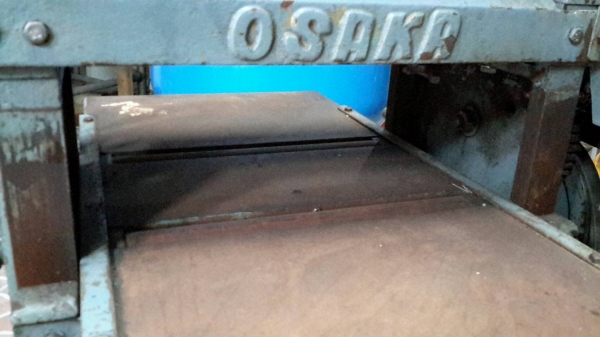 เครื่องรีดไม้ OSAKA japan 12" 3ใบมีด มอเตอร์ 3 แรง 220v