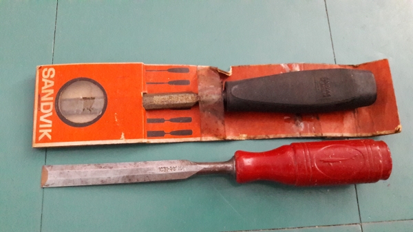 ขายสิ่วฉลาม5/8" 16mm. ETUNA Made in Sweden.รุ่นเก่าเหล็กดีคมนาน ขายสิ่วฉลาม5/8" 16mm. ETUNA Made in Sweden.รุ่นเก่าเหล็กดีคมนาน