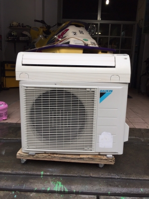**** ขายแอร์ DAIKIN 12500 BTU สภาพสวย ****