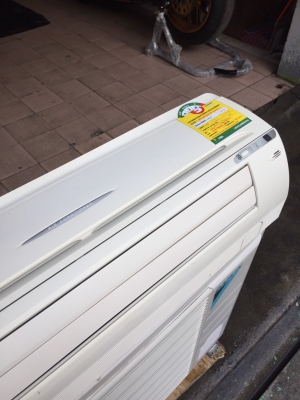 **** ขายแอร์ DAIKIN 12500 BTU สภาพสวย ****