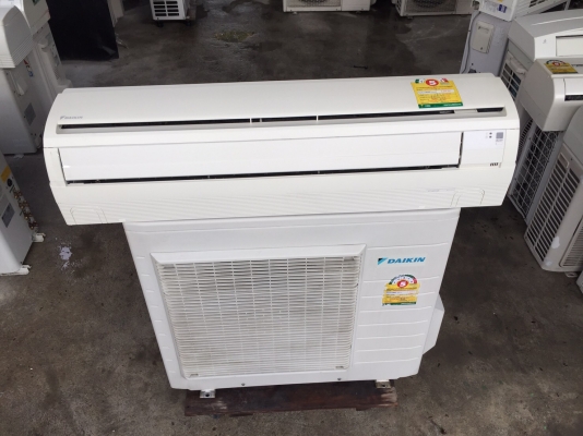 **** ขายแอร์ DAIKIN 18000 BTU สภาพสวย ****