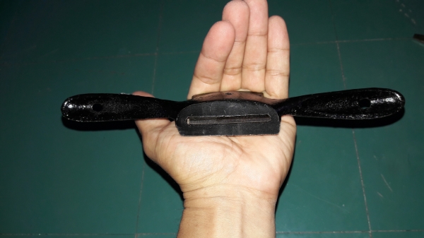 ขายกบผีเสื้องานเก่าตราเพชรMade in China.ใหม่เก่าเก็บ