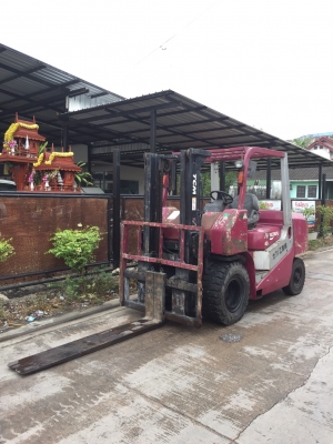 ขายรถยกโฟร์คลิฟท์ TCM 4ตัน ดีเซล ขายรถยกโฟร์คลิฟท์ TCM 4ตัน ดีเซล