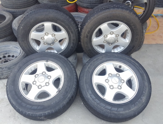 ขายล้อ ISUZU D-MAX 15 ยาง215/70/15  4 ล้อ