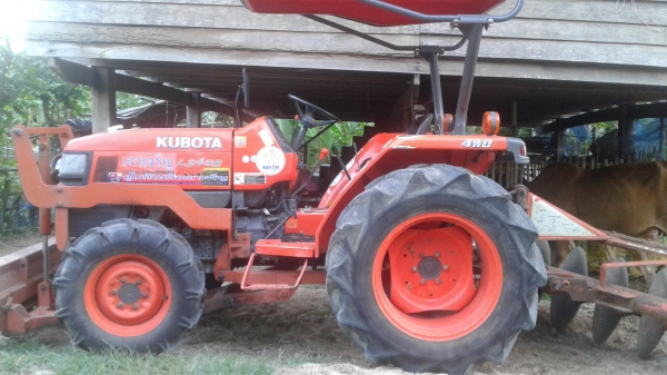 L3408 รถเดิมๆ การันตีความสวย เหนือคำบรรยาย อุปกรณ์ 2 ชิ้น