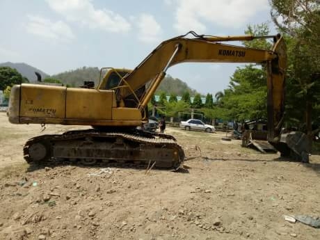 KOMATSU PC 200-6