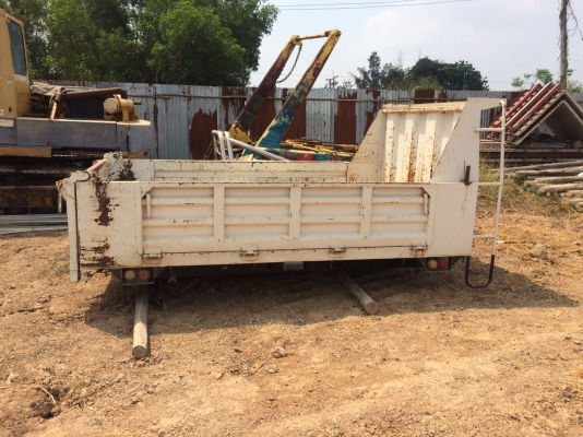 กระบะดั้ม พร้อมปั๊ม และกระบอกดั้ม