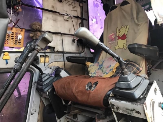 KOBELCO SK120 MARK 3 ราคา 665,000 บาท เครื่องดี ปั้มแรง โช่หนา เอวแน่น ไฟฟ้าครบ เอกสารอินวอทย์   รถอยู่ จ.อุบลราชธานี